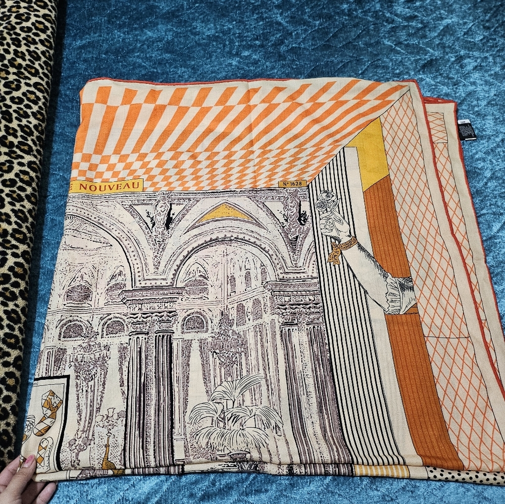 Hermès Grand Théâtre Nouveau Shawl. - Picture 12 of 12